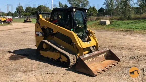 Мини погрузчик Caterpillar 259D