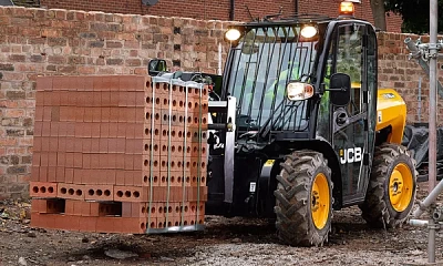 Телескопический погрузчик JCB LOADALL 515-40