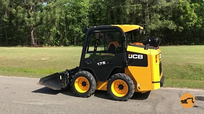 Мини погрузчик JCB 175