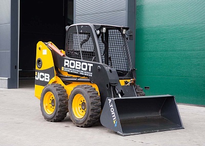 Мини погрузчик JCB Robot 160